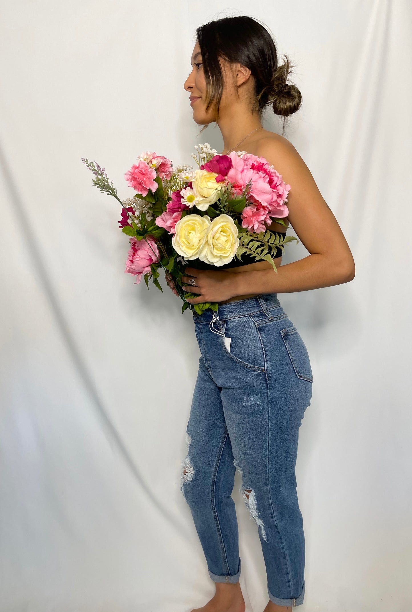 Model is wearing size 3